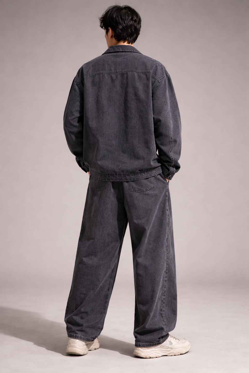 Conjunto vaquero carbón