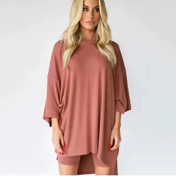 Breezy Lounge Duo – Oversized Shirt & Shorts Set for Ultimate Comfort!